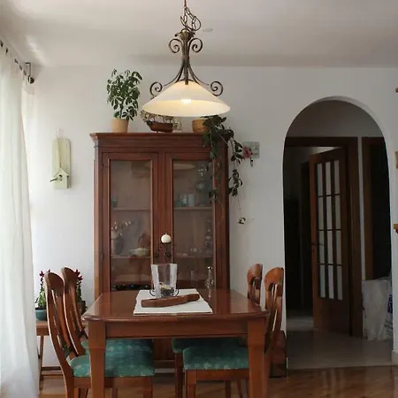Mia's Place